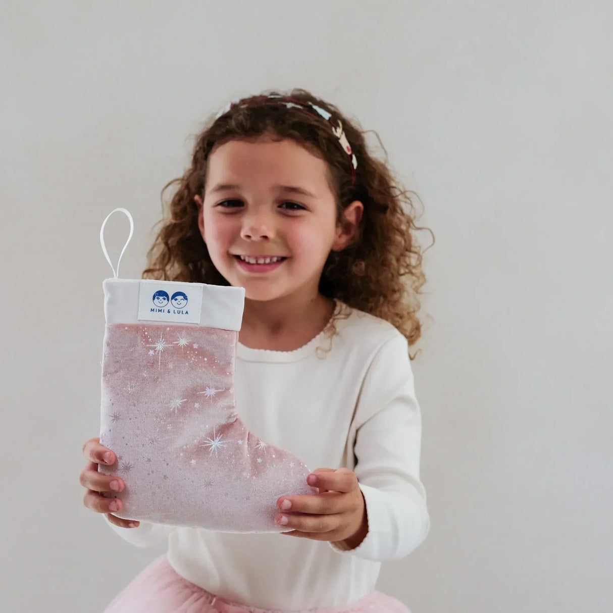 MIMI & LULA Gefüllter Weihnachtsstrumpf – Rosa