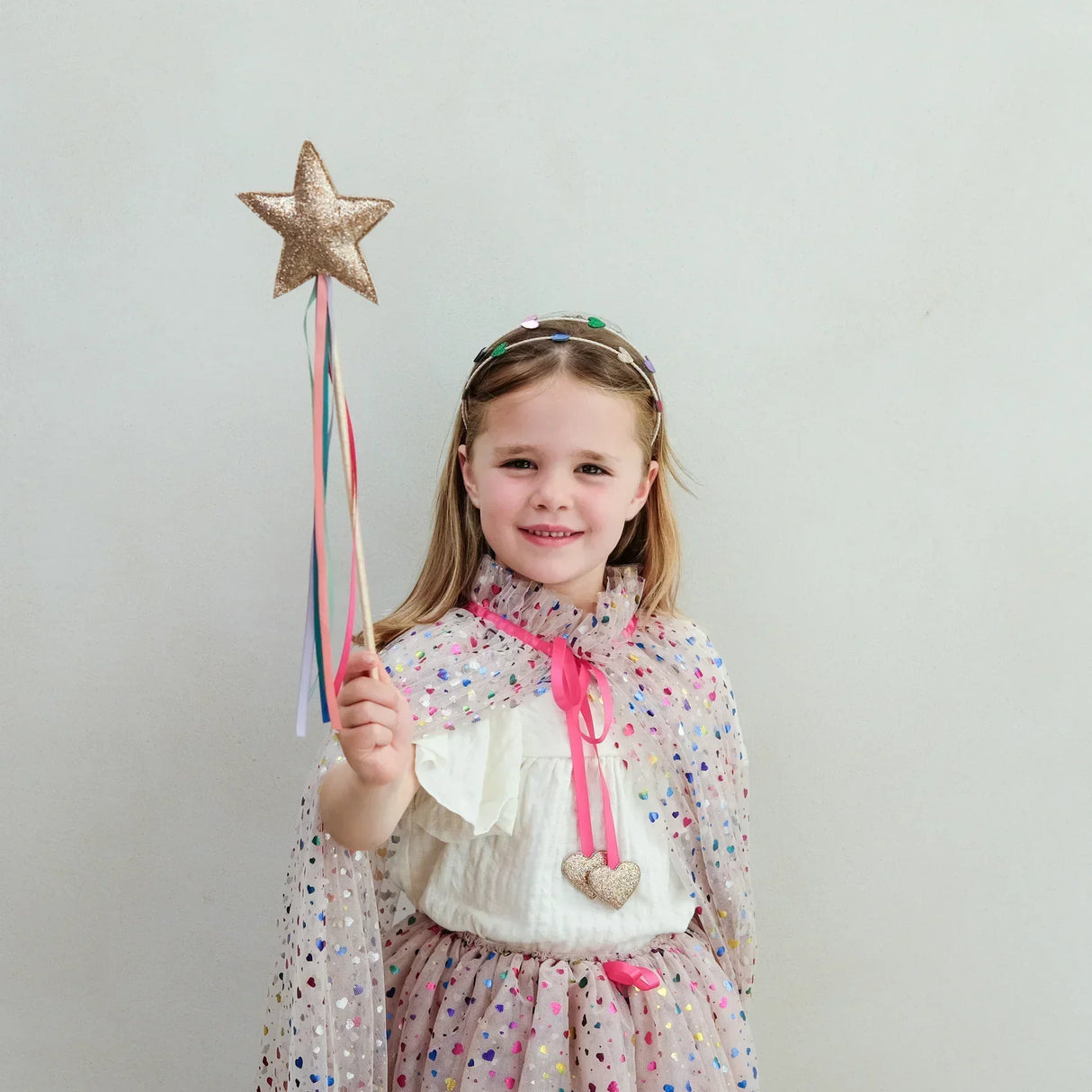 MIMI & LULA Tutu mit Regenbogen‑Herzen
