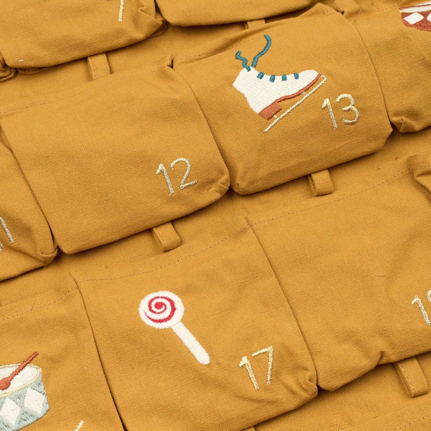 Adventskalender Nostalgia - Nook' d' Mel - Kinder Concept Store