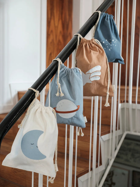 FABELAB Geschenke-Stoffbeutel – Moon Stickerei – Birch - Nook' d' Mel - Kinder Concept Store