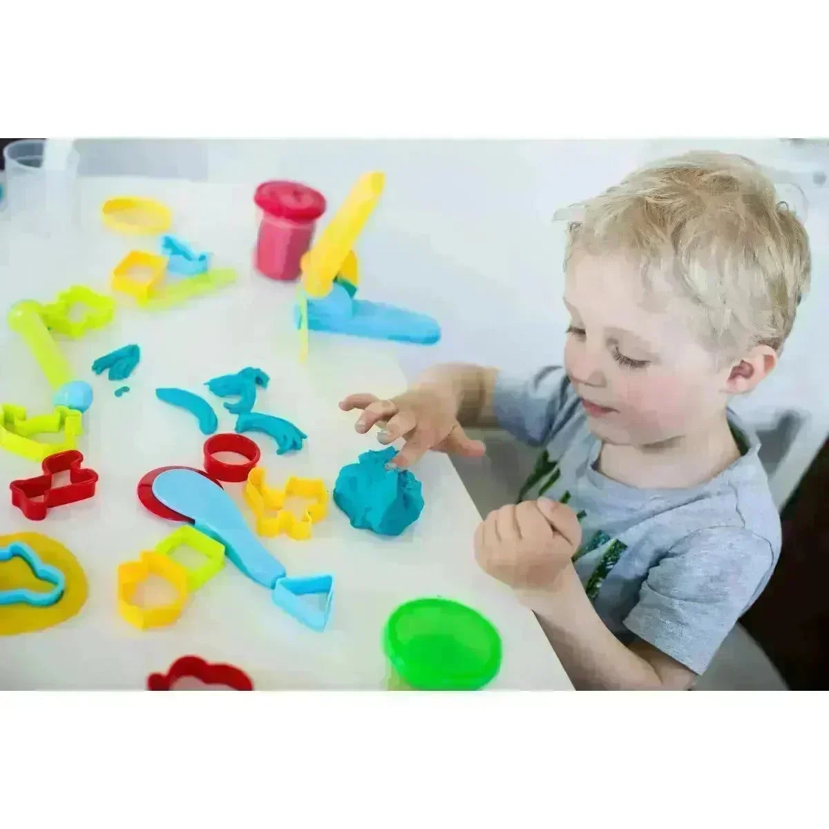 DJECO Knete 3-6 - Starterset Knete 4 Dosen & 15 Werkzeuge
