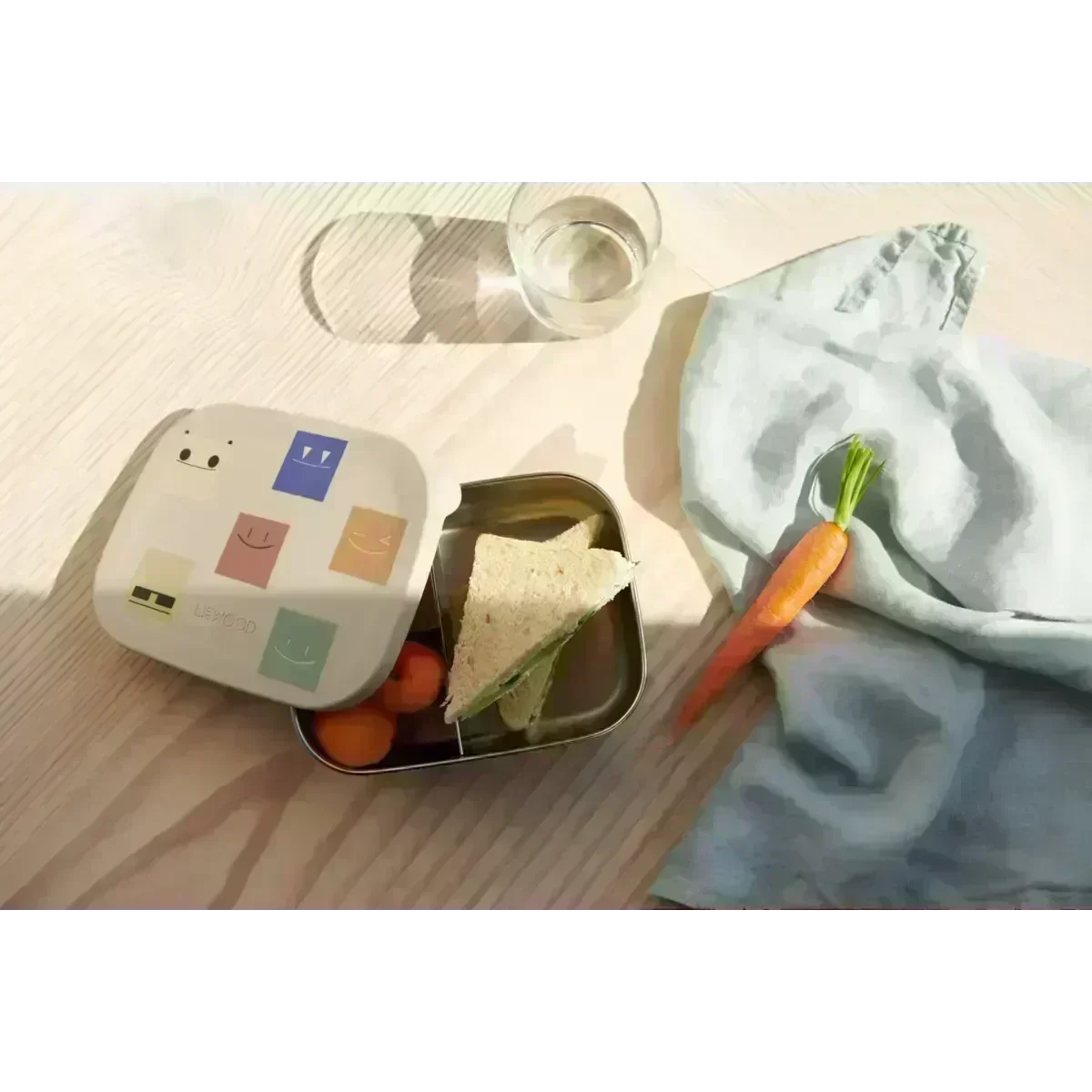 LIEWOOD Kinder Brotdose Edelstahl mit Silikondeckel Arthur "Aviator / Ecru"