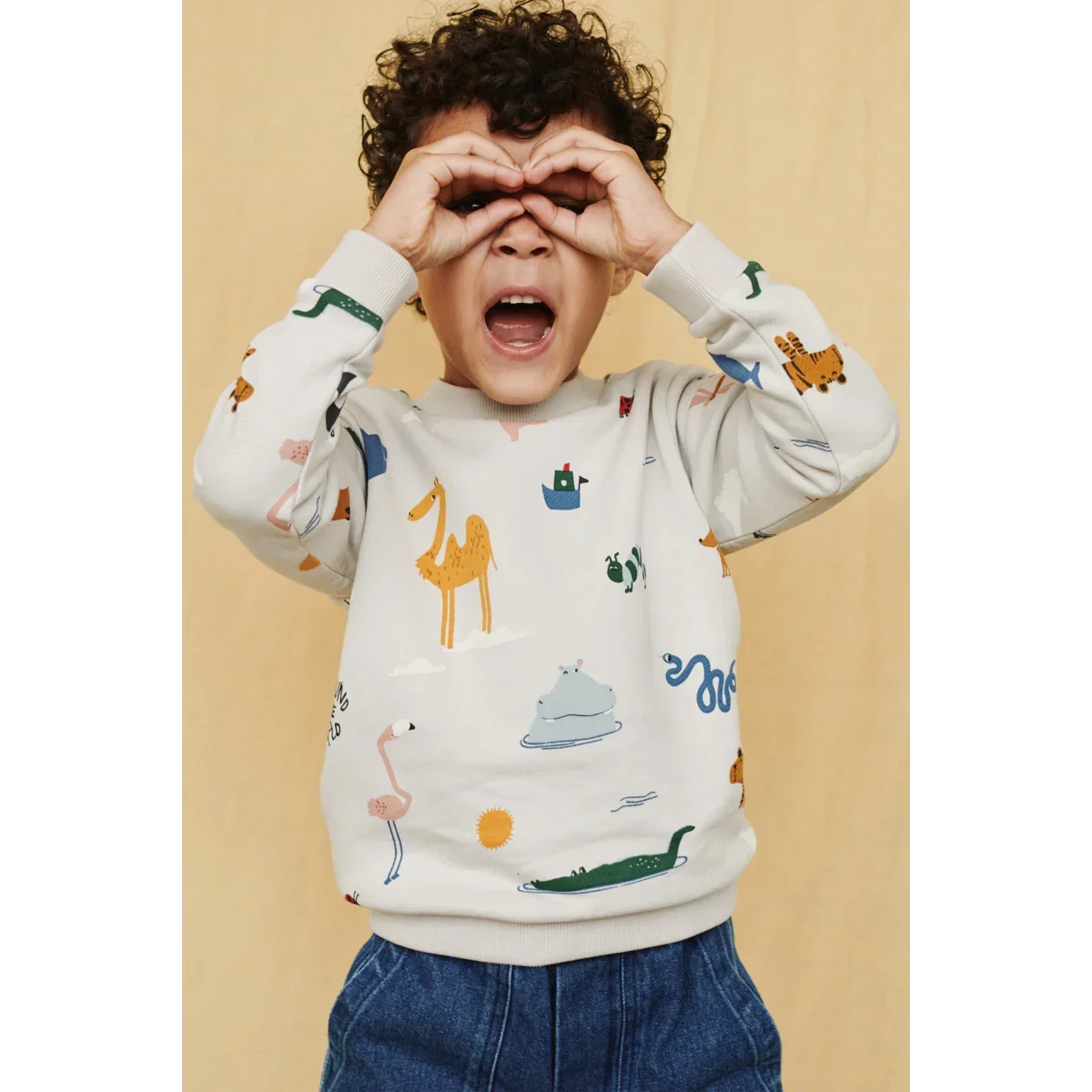 LIEWOOD Thora Bedrucktes Sweatshirt "Around the world / Sandy"