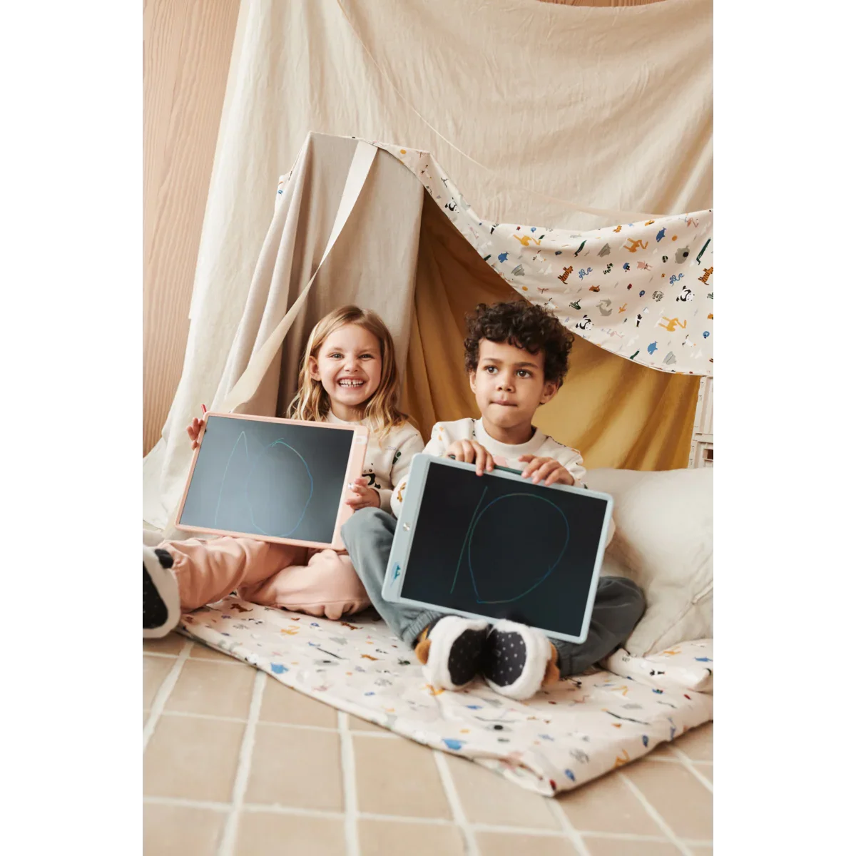 LIEWOOD Zora LCD Zeichentablet 13,5 Zoll