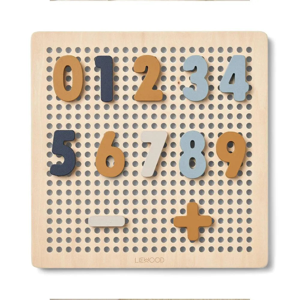 Puzzle Ainsley