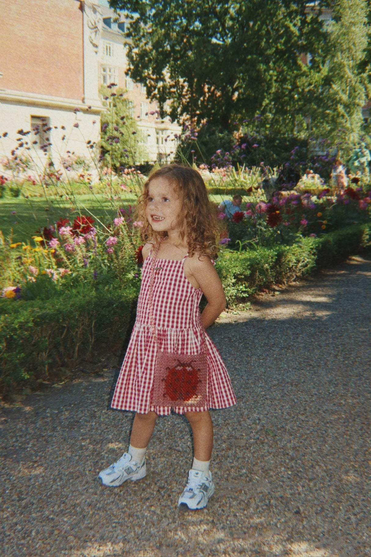 Konges Sløjd Kleid Isotta "Raspberry Check" – Kariertes Sommerkleid aus Bio-Baumwolle