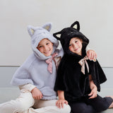MIMI & LULA Schwarzer Katzenumhang