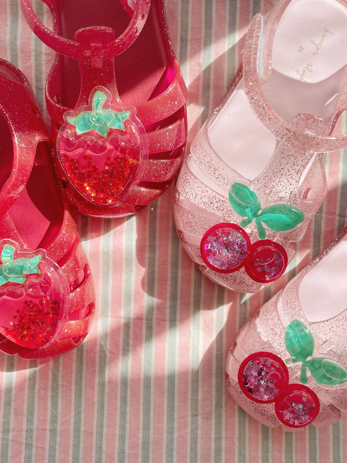 Konges Sløjd Lilo Sandalen "Cherry"