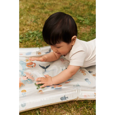 LIEWOOD Elin aufblasbare Spielmatte "Sea creature / Sandy"