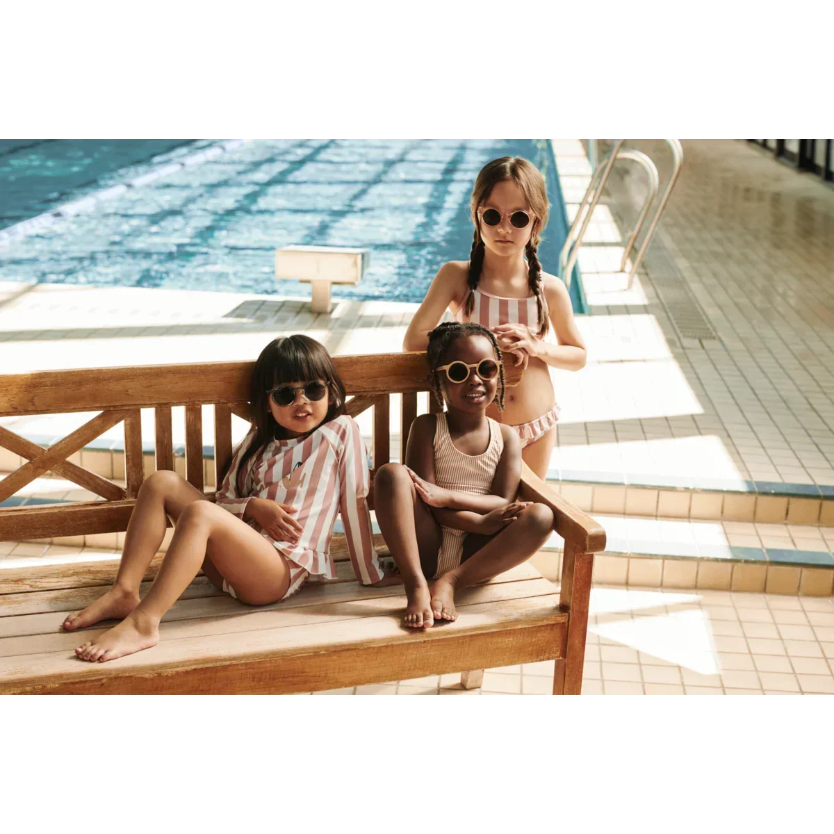 LIEWOOD Belle Kinder-Bikini mit Streifen "Coral blush / creme de la creme stripe"