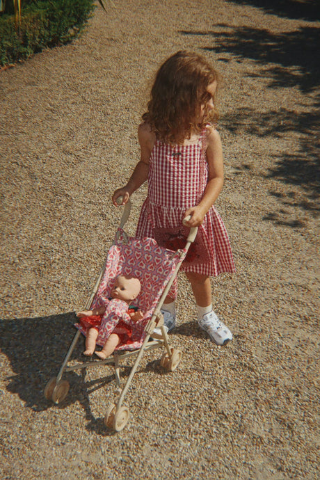 Konges Sløjd Kleid Isotta "Raspberry Check" – Kariertes Sommerkleid aus Bio-Baumwolle