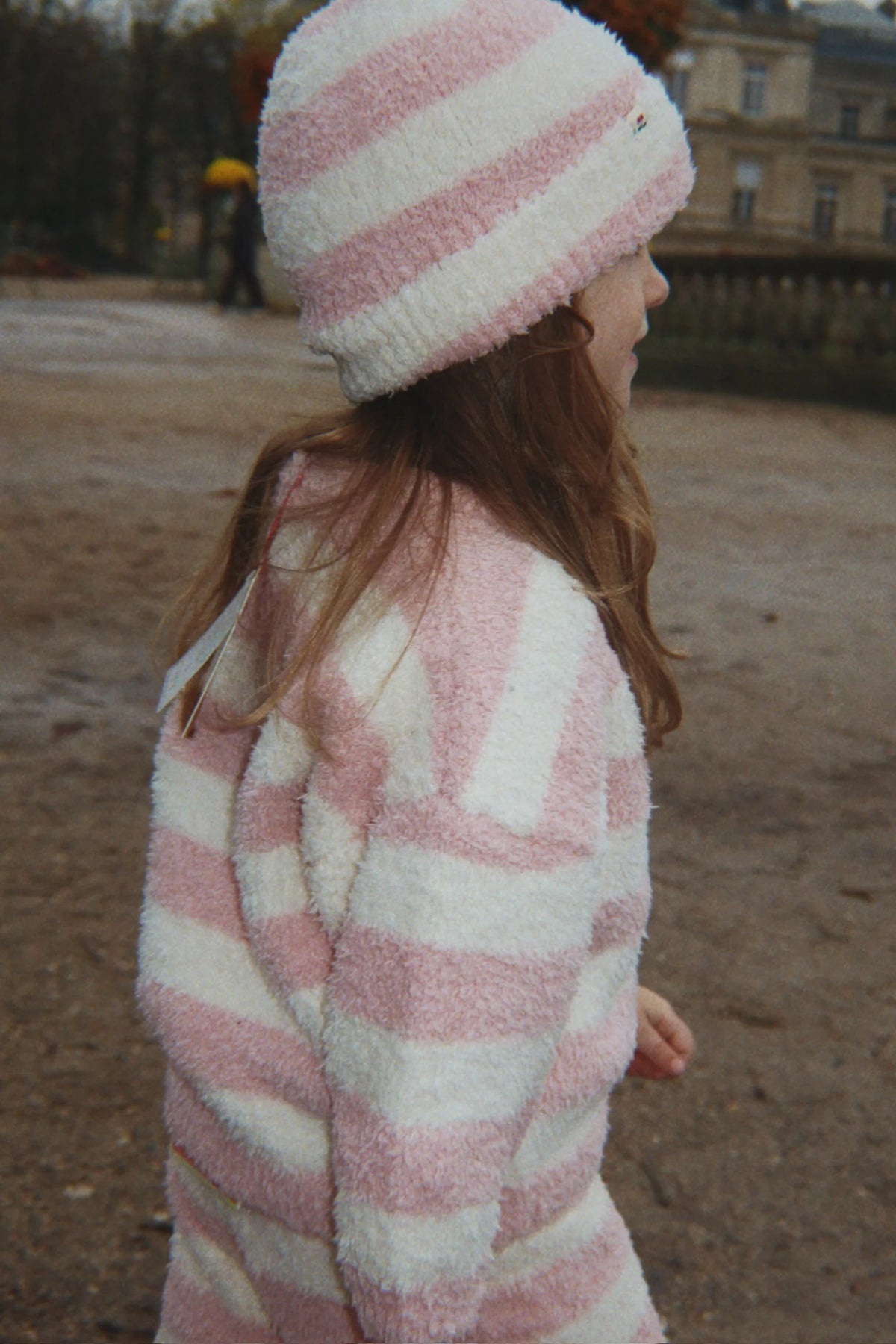 Konges Sløjd Kinderpullover Rosy Stripe – Stylingansicht