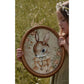 Kinderposter Lady Kaninchen mit ovaler Rahmen Hellbraun