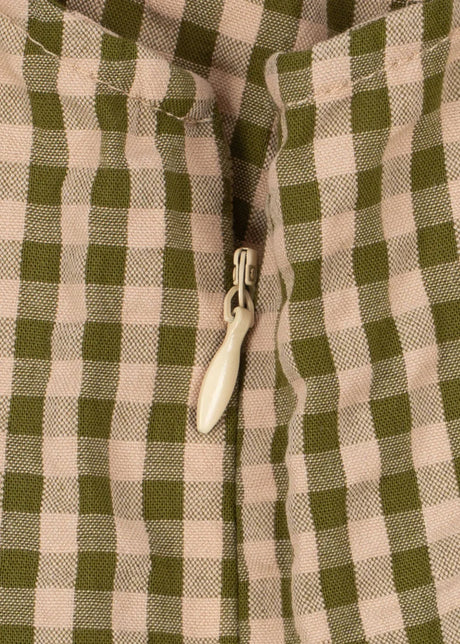 Konges Sløjd Kim Isotta Kleid Avocado Check – Seersucker-Detail